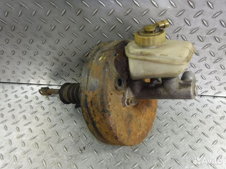 Усилитель тормозов вакуумный Opel Astra