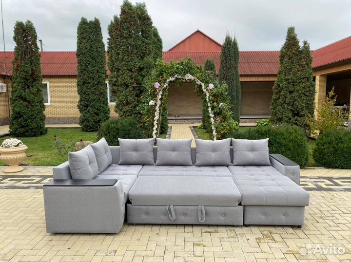 Кухонный угловой диван со спальным местом