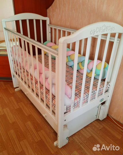 Кроватка