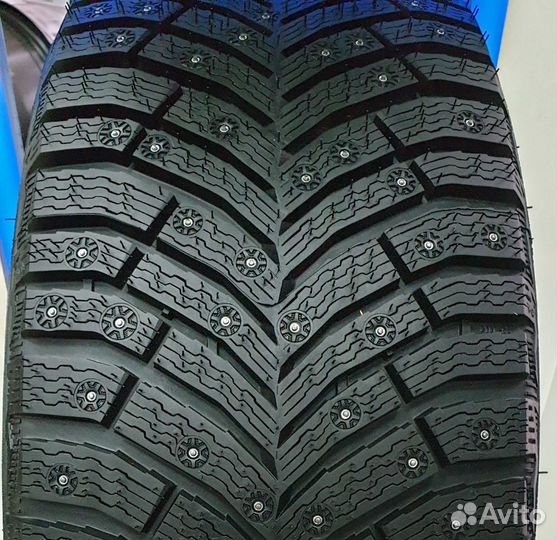 Michelin X-Ice North 4 215/60 R17 114
