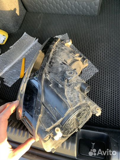 Фара передняя левая на volkswagen jetta 6