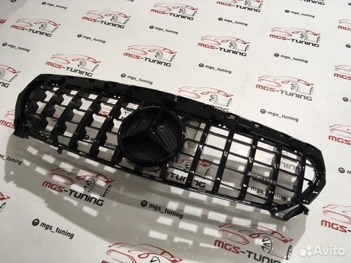 Решетка на Mercedes CLA w117 GT Style Black AMG