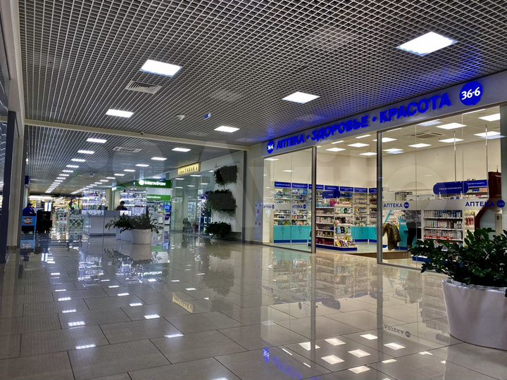 Торговая площадь, 2500 м²