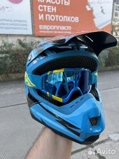 Шлем для мотокросса EVS