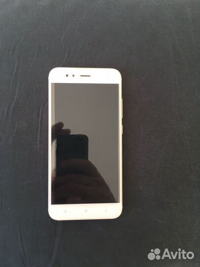 Xiaomi Mi A1 Android One, 4/32 ГБ