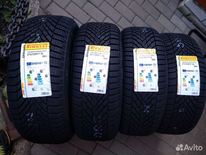 Pirelli Cinturato Winter 2 215/55 R17 98H