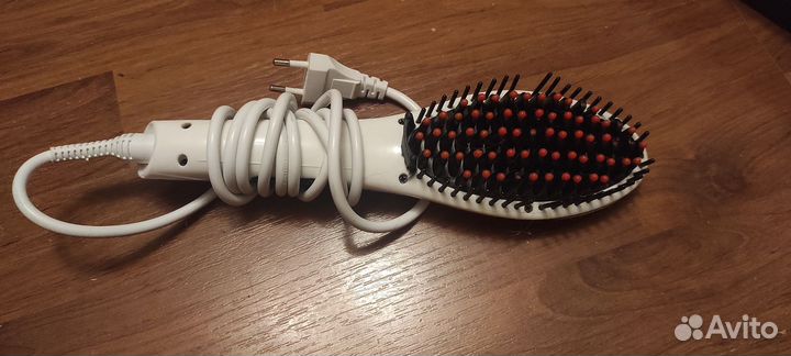 Расческа-выпрямитель