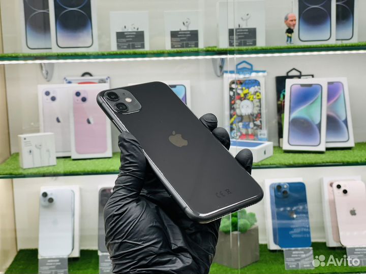 iPhone 11, 64 ГБ
