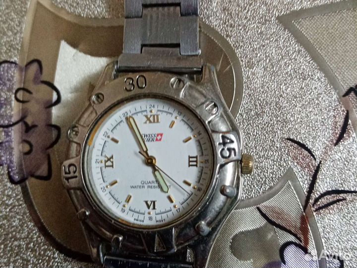 Часы кварц без батарейки