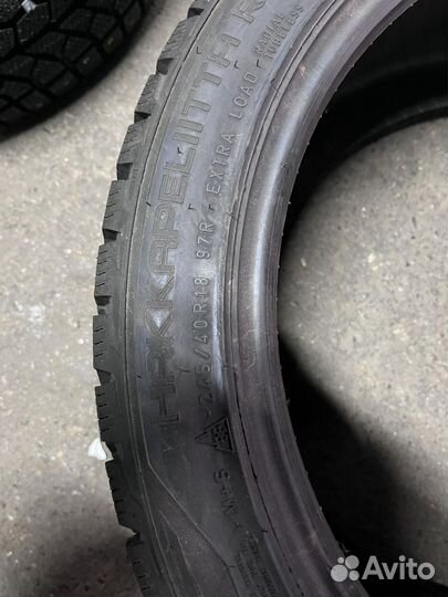 Nokian Tyres Hakkapeliitta R2 245/40 R18 97R