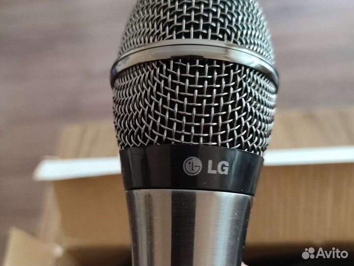 Микрофон lg