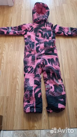 Зимний комбинезон для девочки