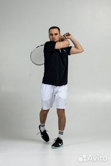 Тренер по большому теннису