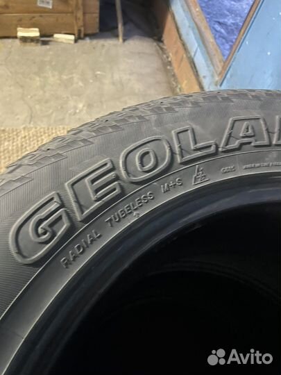 Yokohama Geolandar A/T G015 275/60 R20