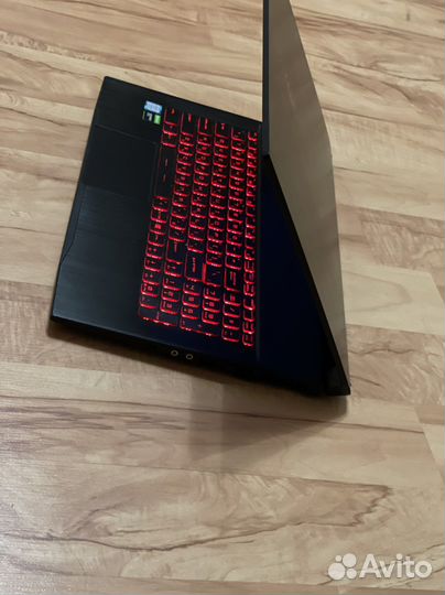 Игровой ноутбук msi 17.3 ips 144гц