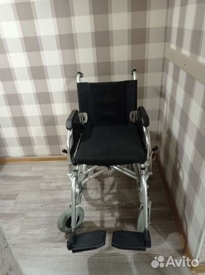 Коляска инвалидная