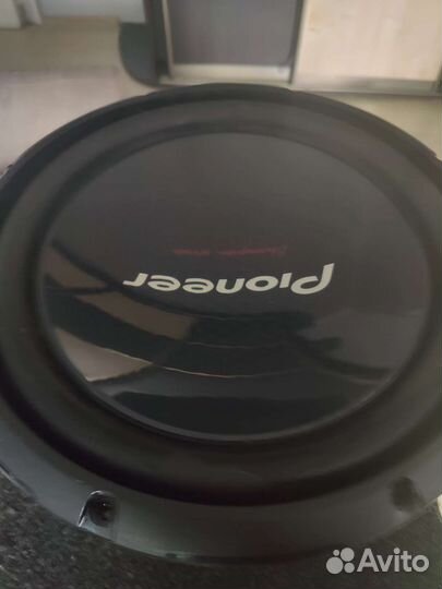 Автомобильный сабвуфер Pioneer TS-W310D4