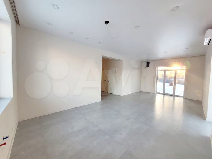 Коттедж 133 м² на участке 8 сот.