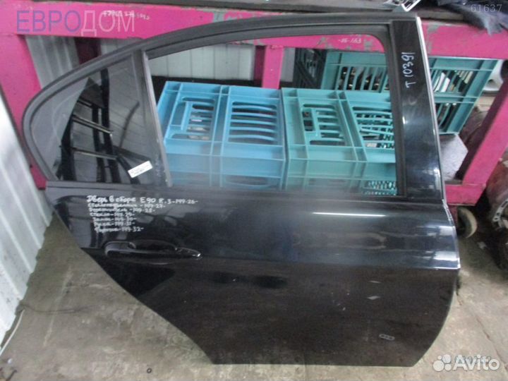 Стекло заднее правое BMW E90 LCI s1080332