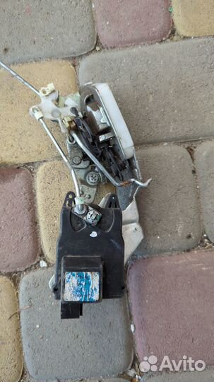 Замок двери задний левый Daewoo Matiz