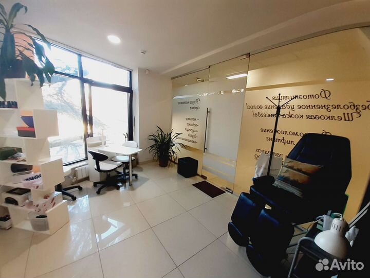 Аренда рабочего места мастеру маникюра/педикюра