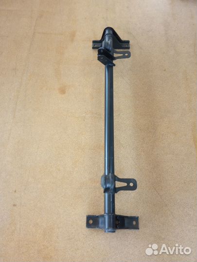 Передняя балка