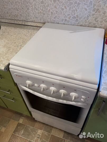 Продается газовая плита gefest