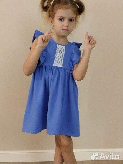 Детское нарядное платье 104