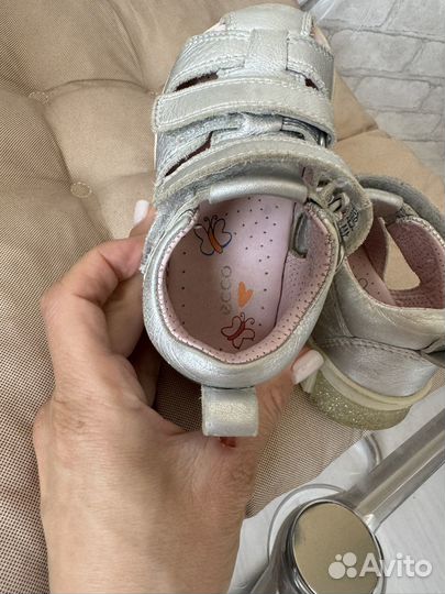 Сандали ecco для девочки 23 размер