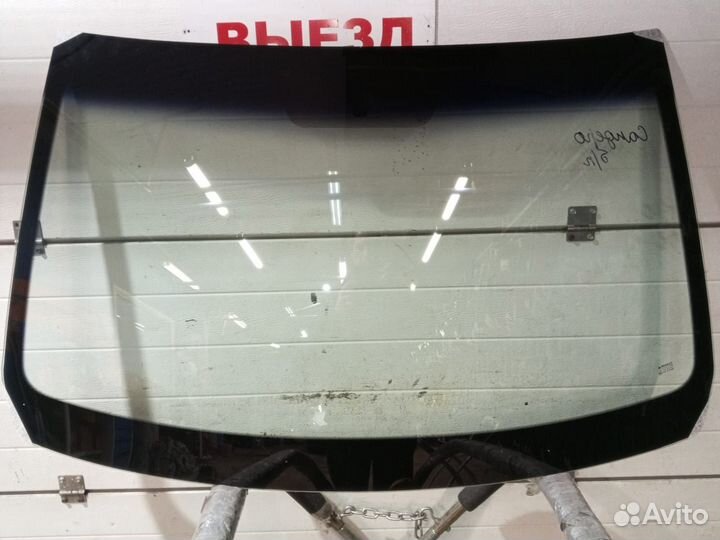 Лобовое стекло Рено Дастер