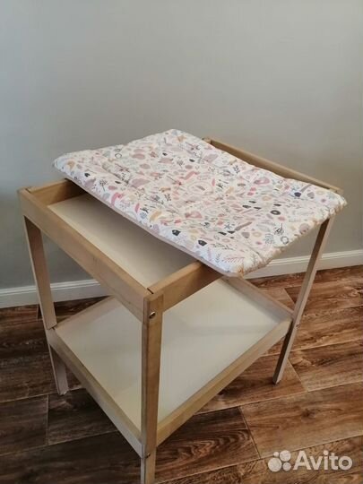 Пеленальный столик IKEA sniglar с матрасиком