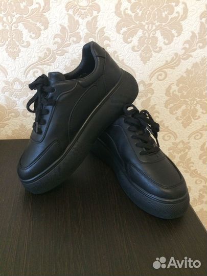Кроссовки ботинки 37
