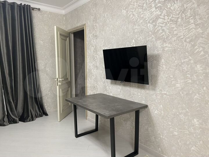 3-к. квартира, 80 м², 9/19 эт.