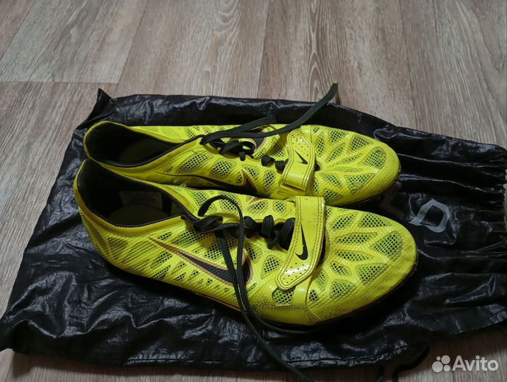 Шиповки для спринта Nike