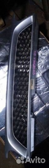 Решетка радиатора Nissan Wingroad Kalifornia