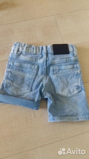 Новые шорты для мальчика HM, размер 98 (2-3 г)