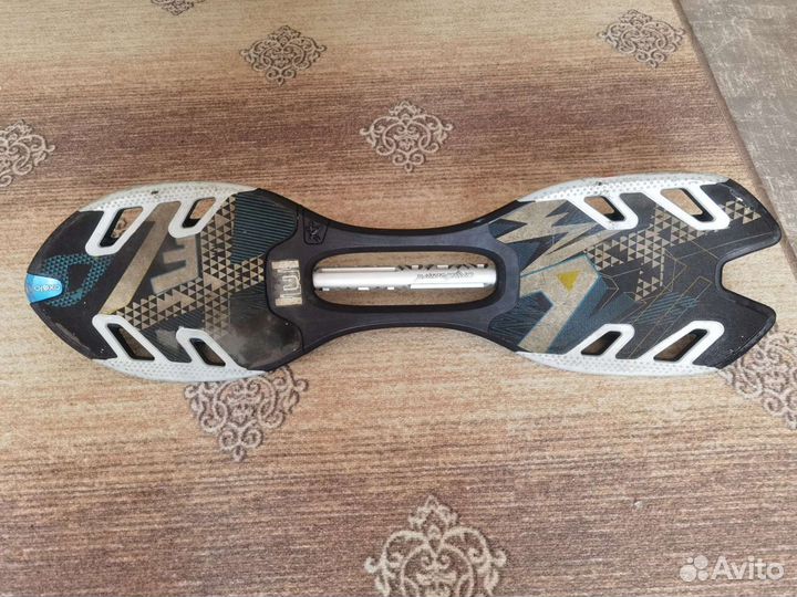 Вейвборд роллерсерф