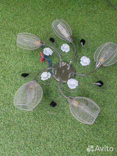 Люстра пятирожковая