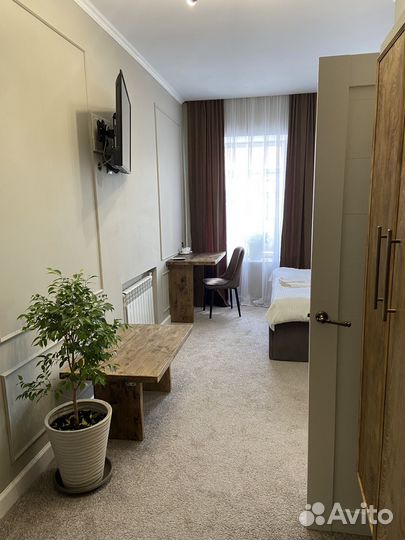 Горничная в отель 2/2