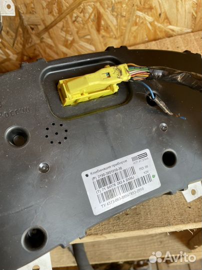 Приборная панель LADA granta