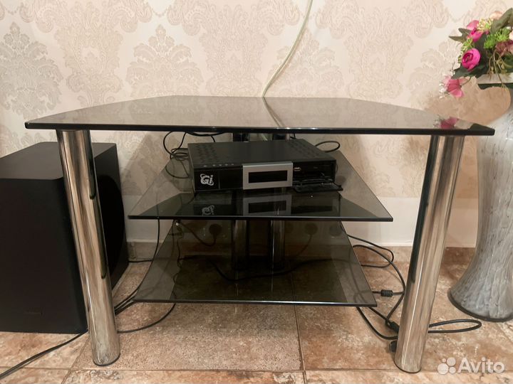 Тумба под телевизор