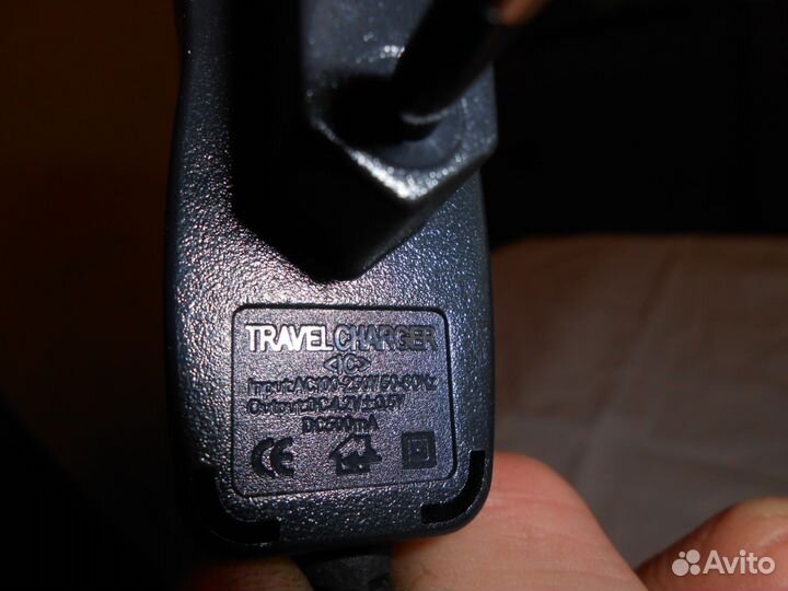 Зарядное 4.2 в. для фонарей с акб размера 18650