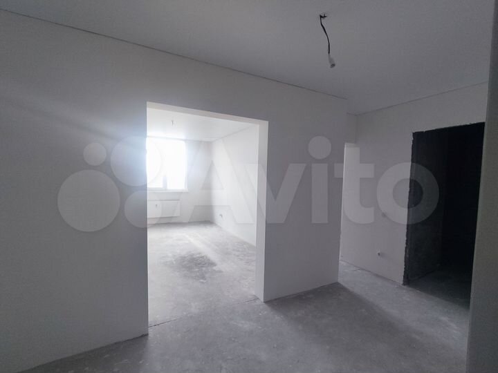 2-к. квартира, 58 м², 8/17 эт.