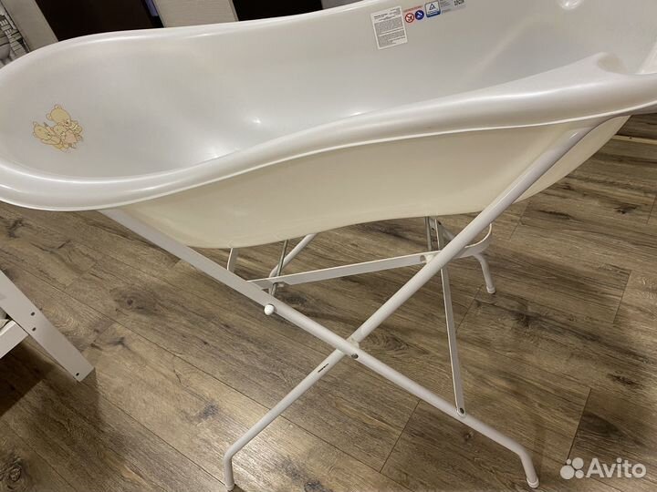 Ванночка с подставкой