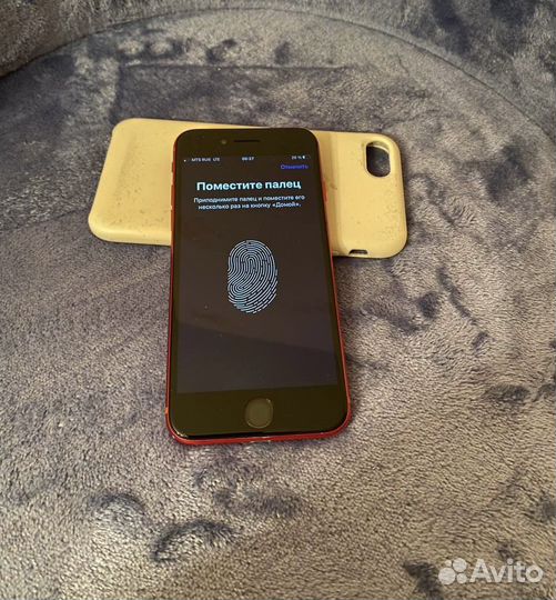 iPhone 8, 64 ГБ