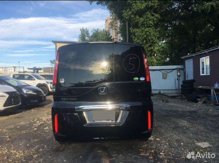 Honda Stepwgn, 2020