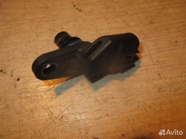 Датчик положения распредвала