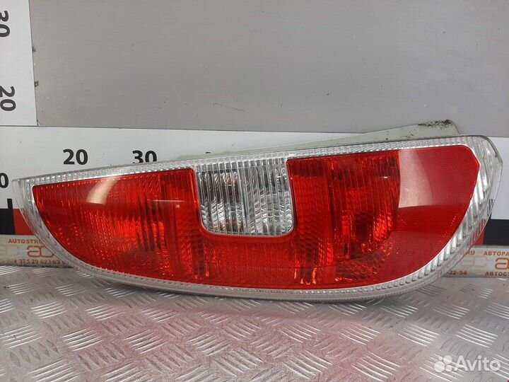 Фонарь для Skoda Roomster (5J)