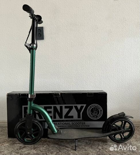 Самокат взрослый Frenzy 215