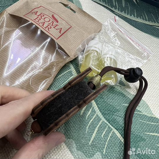 Аромабрелок в машину, в помещение животные